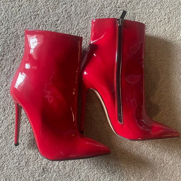 Identità Red Leather Booties - Picture 2 of 4